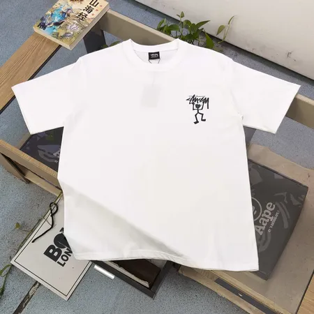 ステューシー Tシャツ