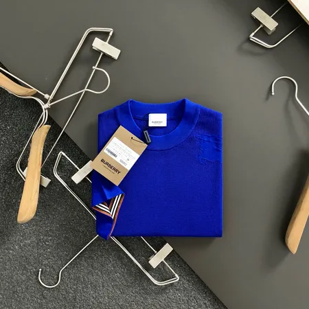 バーバリー ス Tシャツ