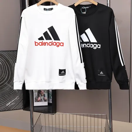 アディダス パーカー