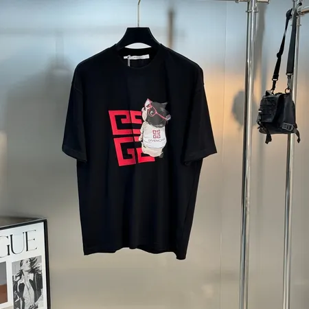 ジバンシィ Tシャツ