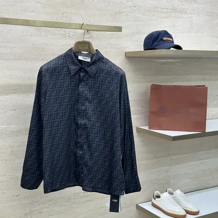 フェンディ シャツ