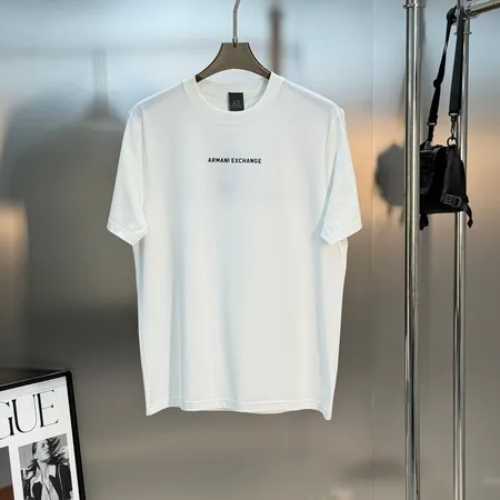アルマーニ Tシャツ