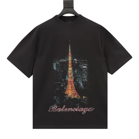 バレンシアガ Tシャツ