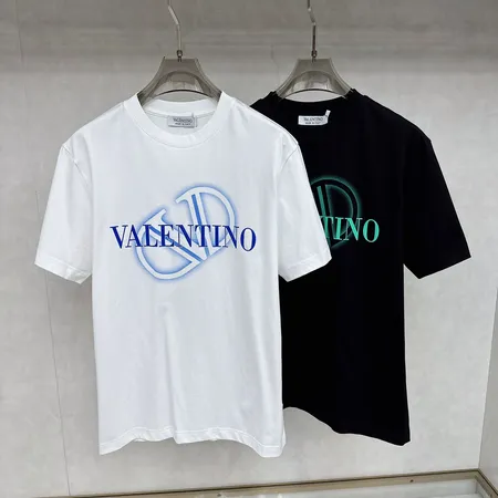 ヴァレンティノ Tシャツ