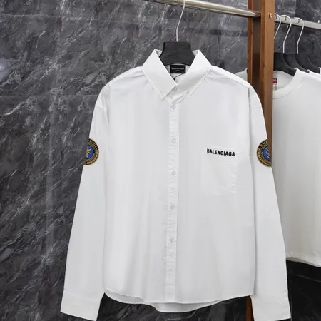 バレンシアガ シャツ