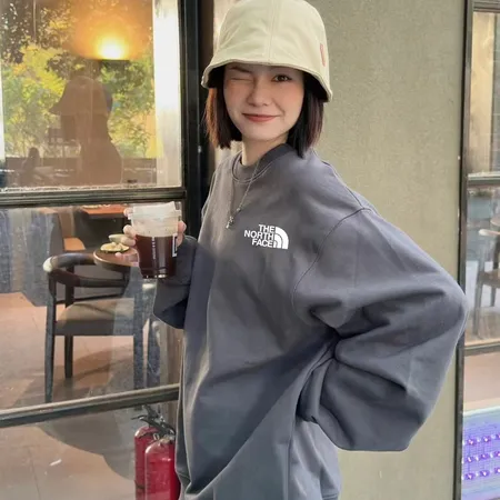 ノースフェイス パーカー