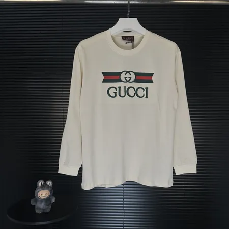 グッチ パーカー