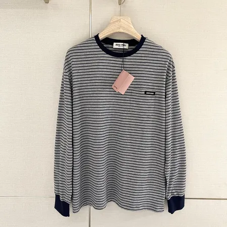 ミュウミュウ Tシャツ