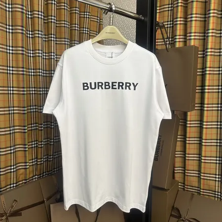 バーバリー ス Tシャツ