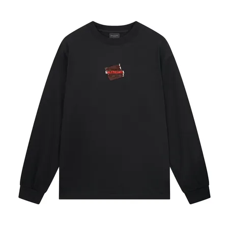 バレンシアガ Tシャツ