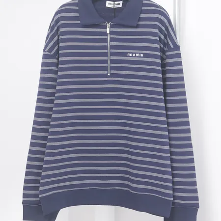 ミュウミュウ パーカー