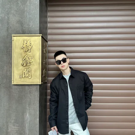 イブサンローラン シャツ