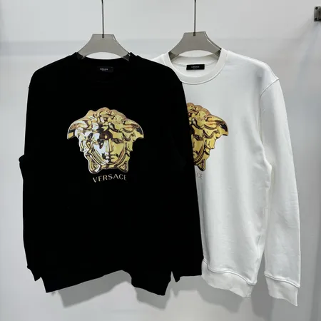 ヴェルサーチ パーカー