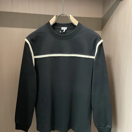 ロエベ Tシャツ