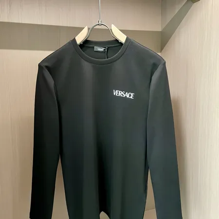 ヴェルサーチ Tシャツ