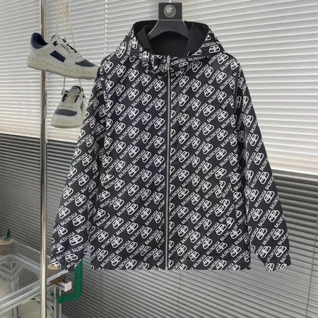 バレンシアガ ジャケット