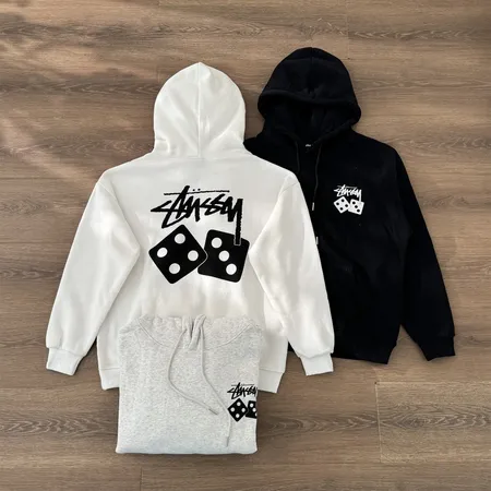 ステューシー パーカー