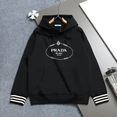 プラダ パーカー