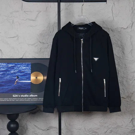 プラダ ジャケット