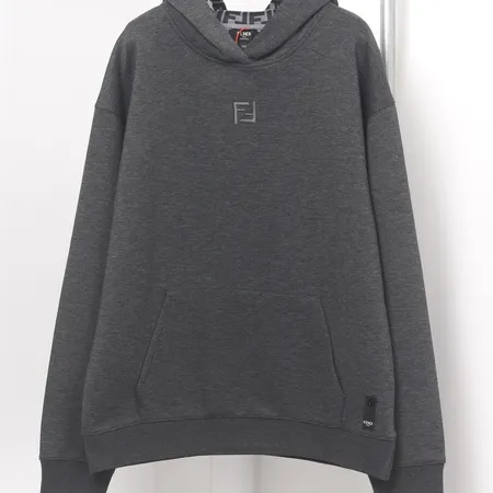 フェンディ パーカー