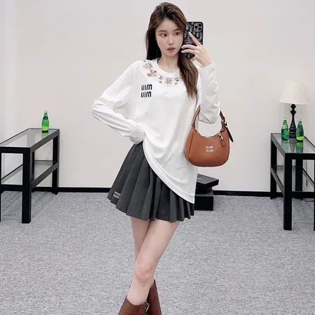 ミュウミュウ Tシャツ