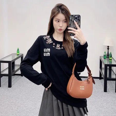 ミュウミュウ Tシャツ