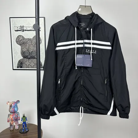 プラダ ジャケット