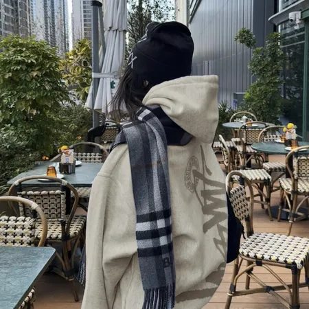 ステューシー パーカー