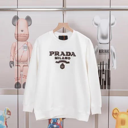 プラダ パーカー