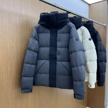 モンクレール ダウンジャケット