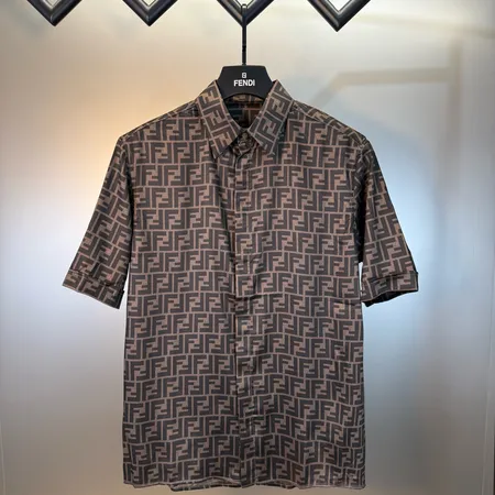 フェンディ シャツ
