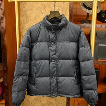 クロムハーツ ダウンジャケット