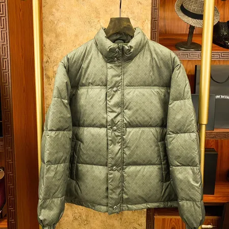 クロムハーツ ダウンジャケット