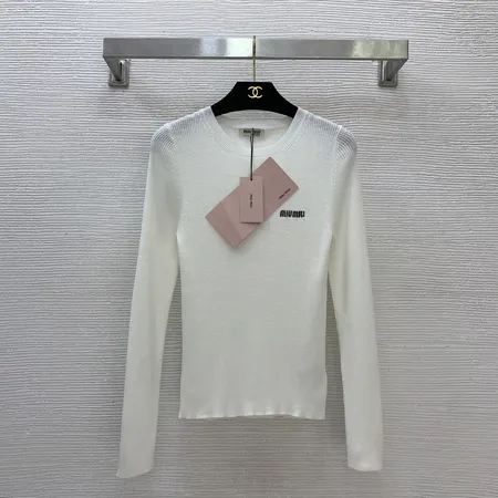 ミュウミュウ Tシャツ