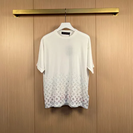 ルイヴィトン Tシャツ