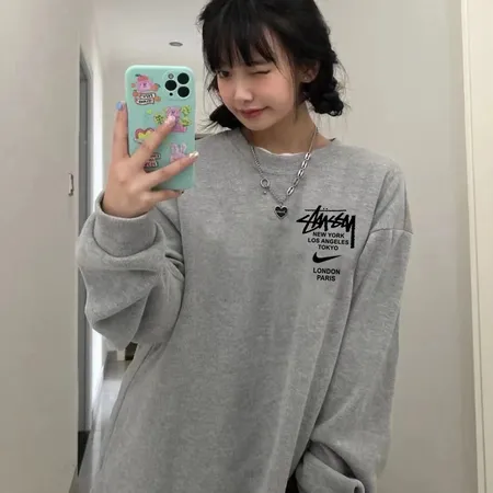 ステューシー パーカー