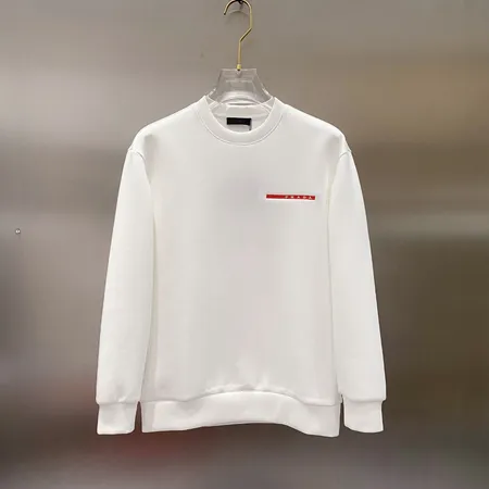 プラダ パーカー