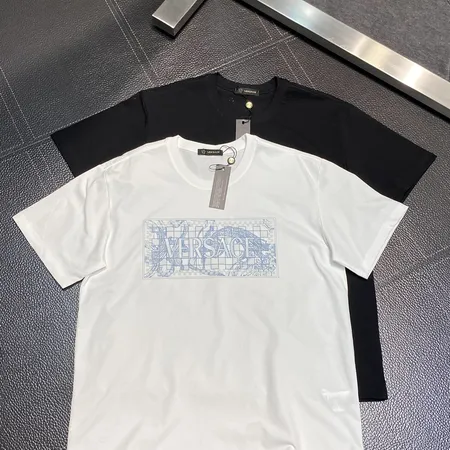 ヴェルサーチ Tシャツ