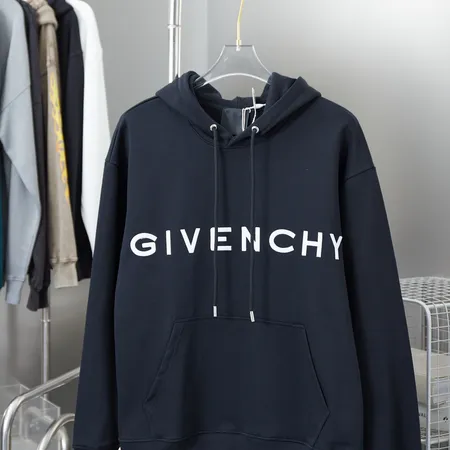 ジバンシィ パーカー