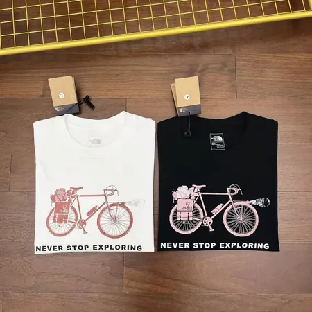 ノースフェイス パーカー