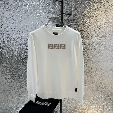 フェンディ パーカー