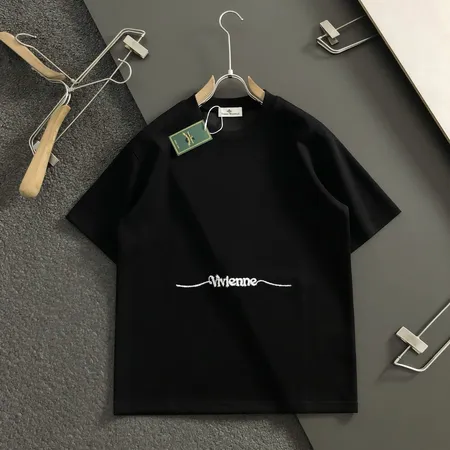 ヴィヴィアン・ウエストウッド Tシャツ