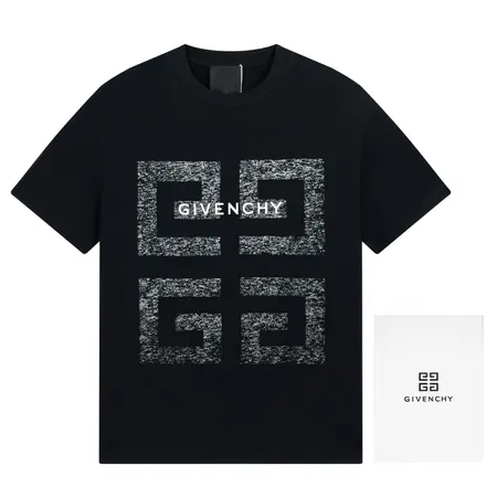 ジバンシィ Tシャツ