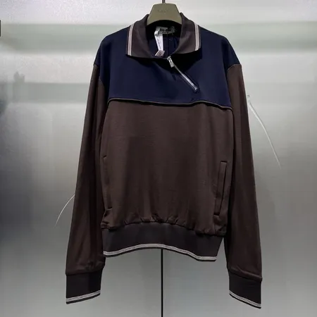 ミュウミュウ パーカー