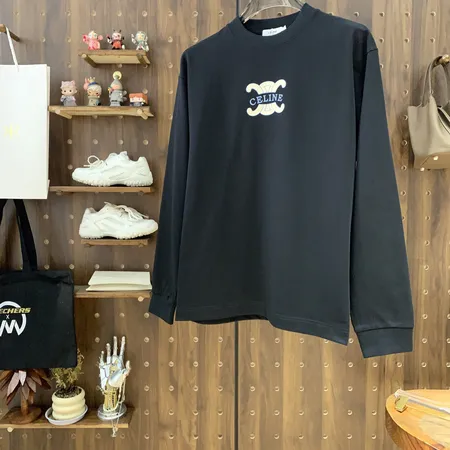 セリーヌ Tシャツ