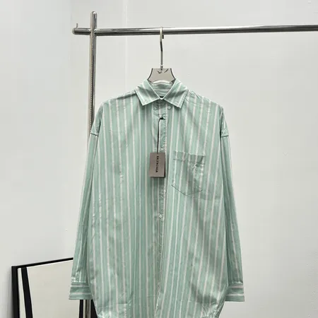 ルイヴィトン シャツ