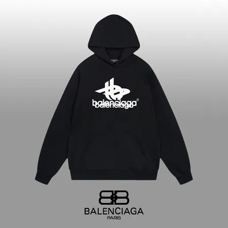 バレンシアガ パーカー