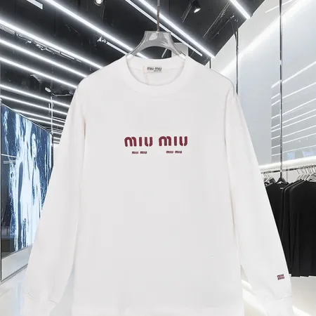 ミュウミュウ Tシャツ