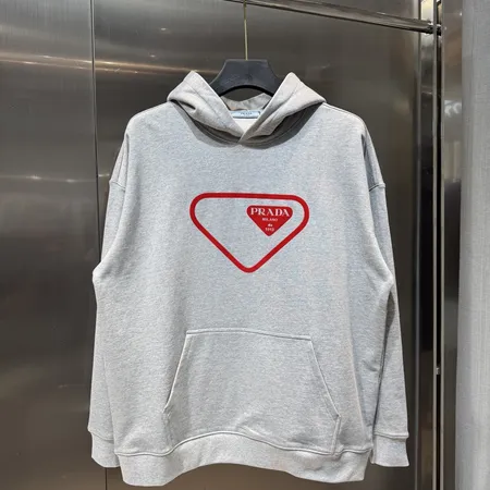 プラダ パーカー