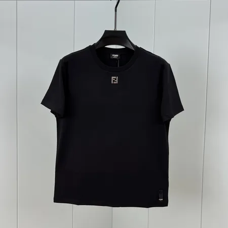 フェンディ Tシャツ